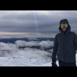 Meet your Posher, Steven